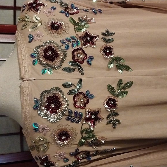 #256 Gorgeous Frock & Frill Dress - Picture 8 of 12